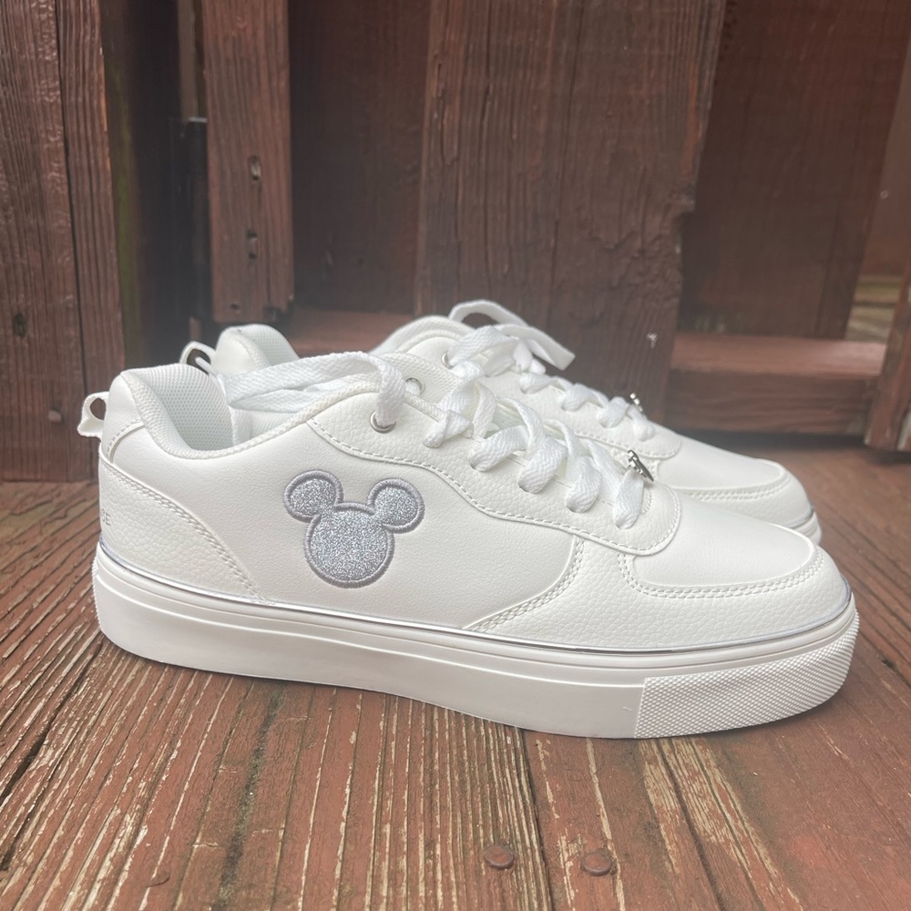 🆕 Disney Mickey Mouse Women Sneakers